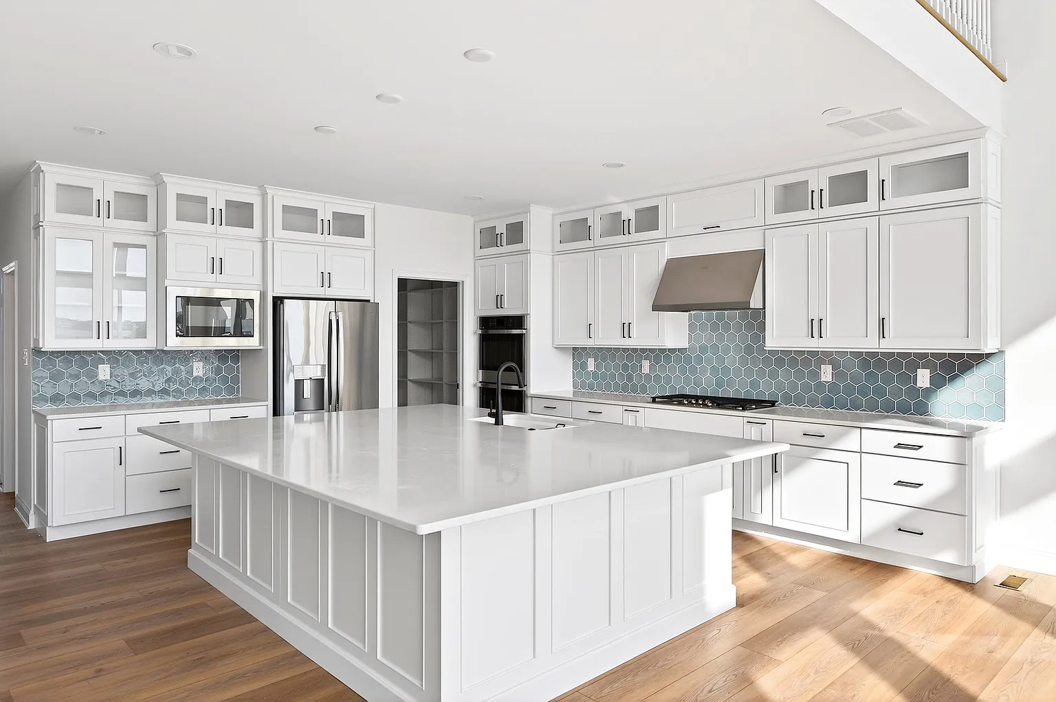 Coronado Plan, Lightship Cove photo 1