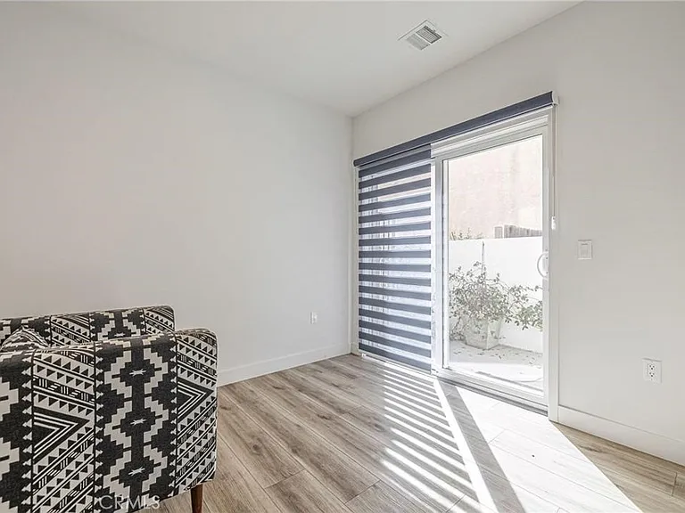 14662 W Sara Ln — Photo 6