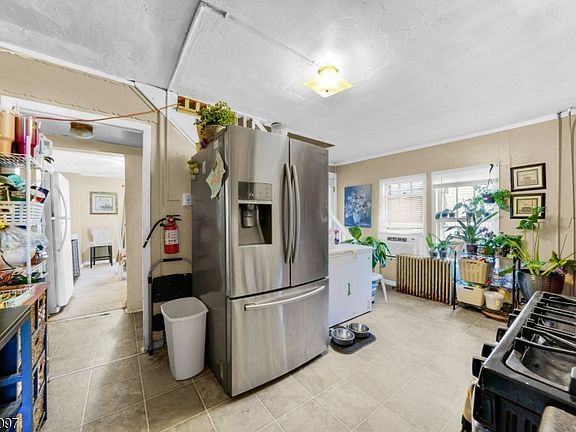 4th image of 1185 5Th Ave #2