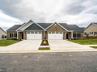 263 Freemont Cir, Broadway, VA 22815