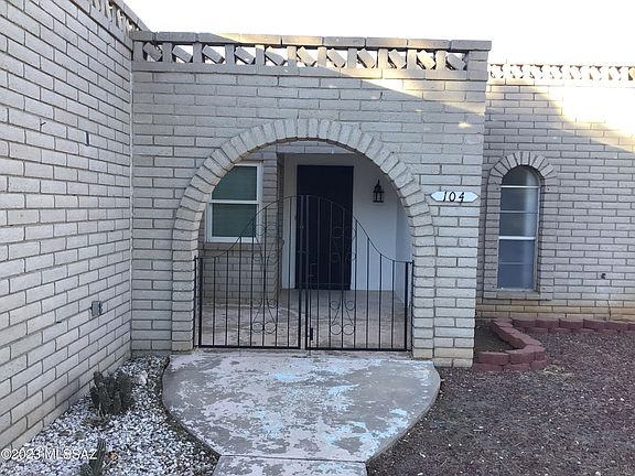 5th image of 104 N Neff Pl