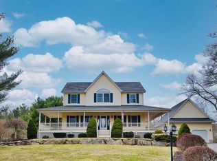 3 Eliza Ln, Dartmouth, MA 02747