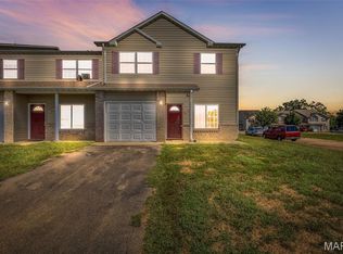 489 Shade Tree Ln, Farmington, MO 63640