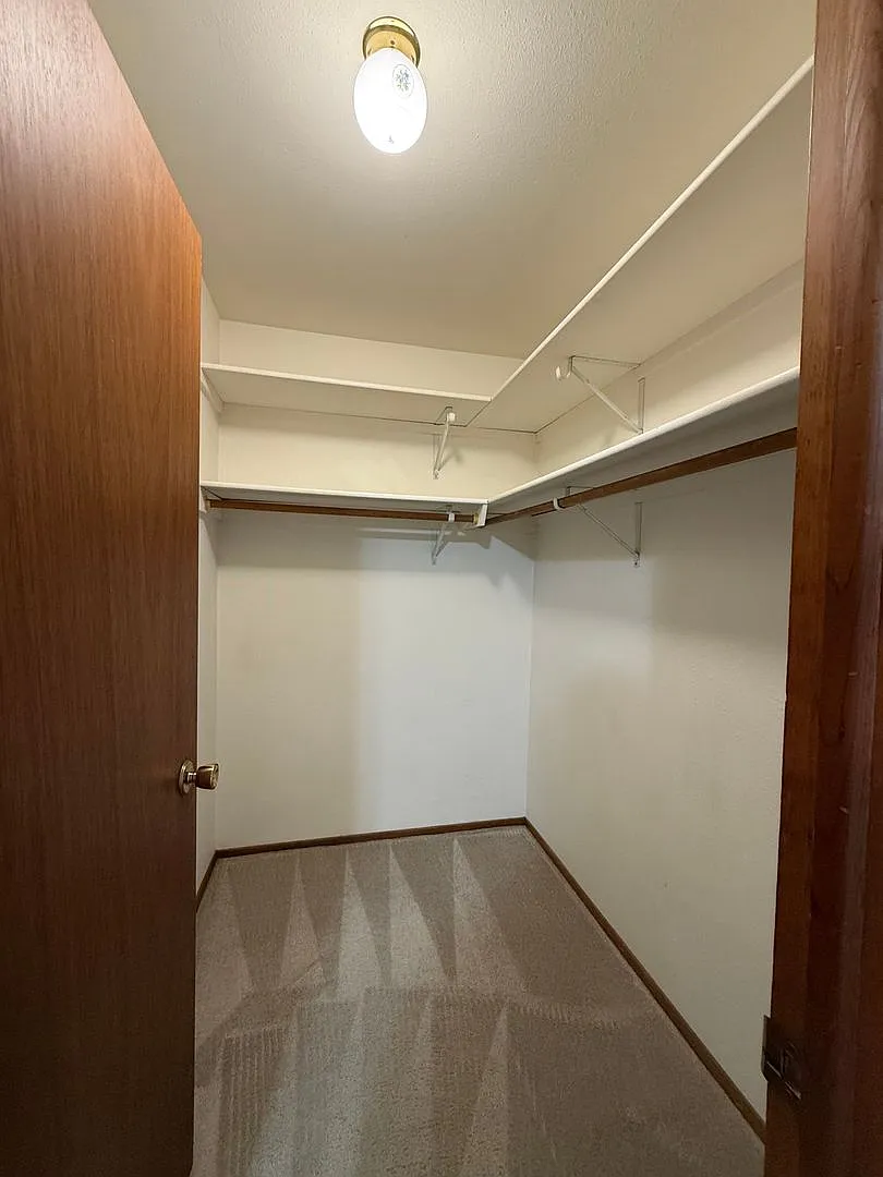 1720 West Olive — Photo 2