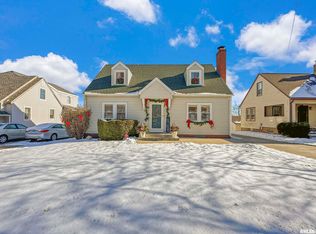 5912 S Monroe Ave, Bartonville, IL