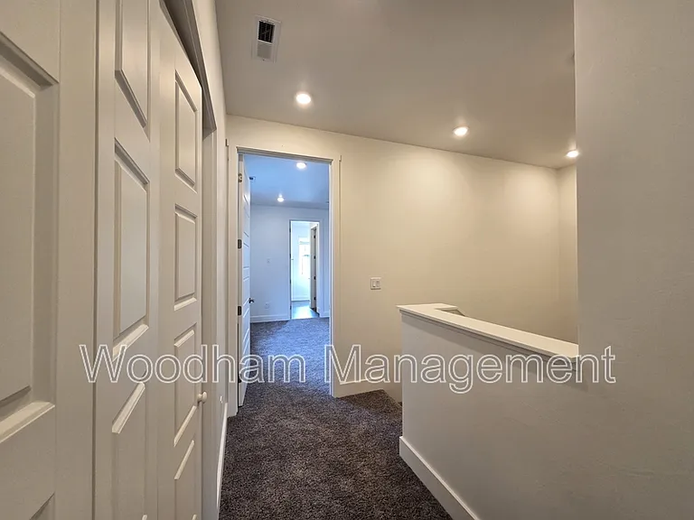 4819 Harvest Pkwy — Photo 41