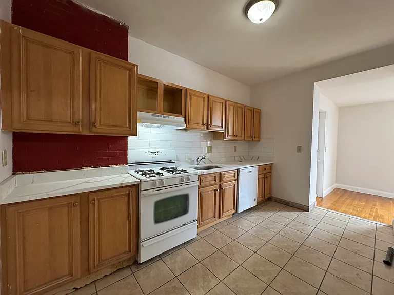 41 Egremont Rd #5 — Photo 10
