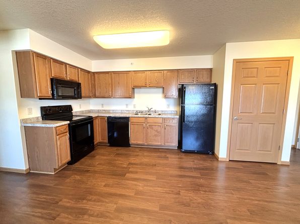 493 E South Ave #11