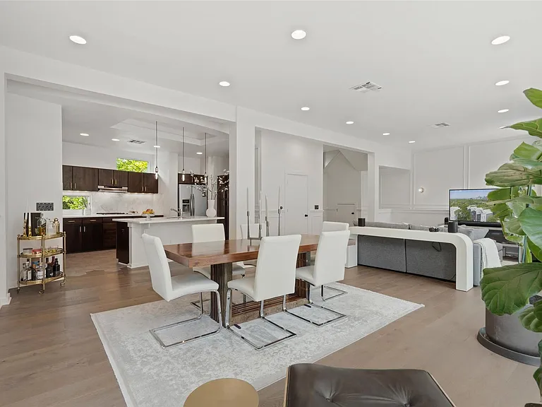 1500 Summit St #5 — Photo 13