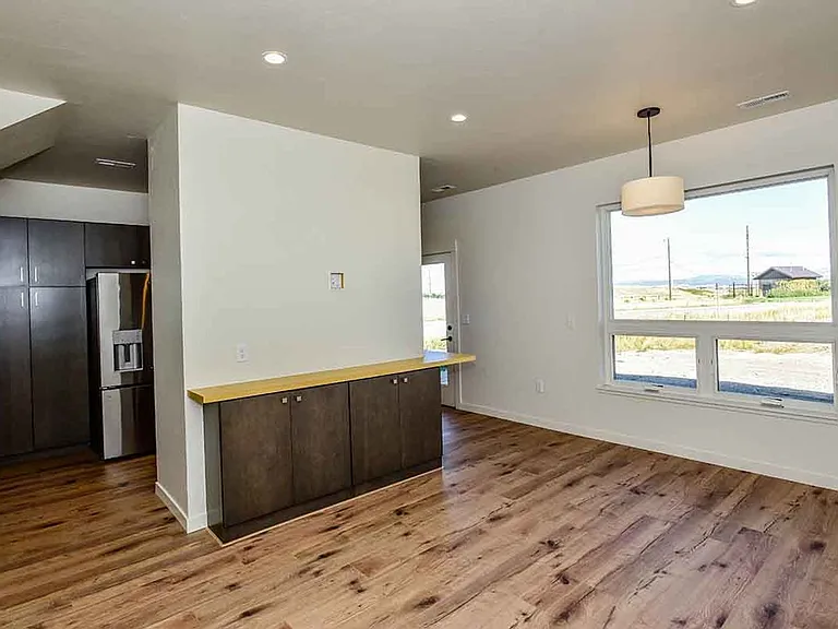 2342-46 Shorthorn Ave. - Burnham Ranch Building 3 — Photo 6