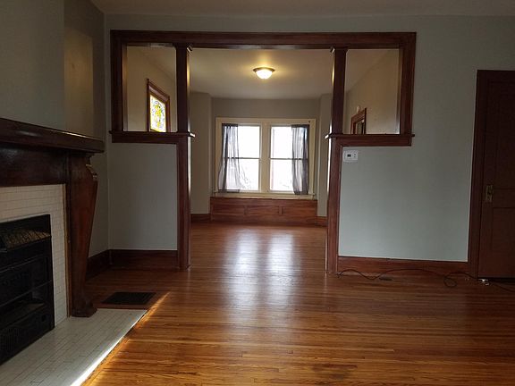 4th image of 1844 W 3rd Ave