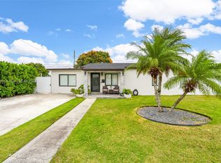 14821 Jackson St, Miami, FL 33176