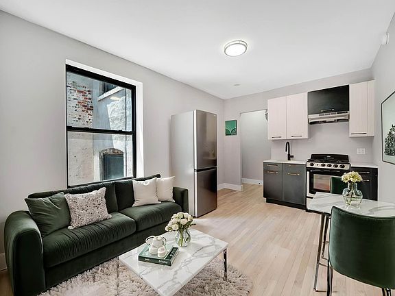 5th image of 545 W 125th St APT 41