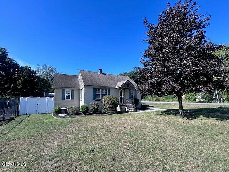2nd image of 87 Vaughn Road