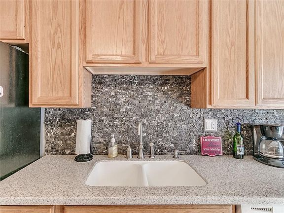 5th image of 12328 Southgate Dr