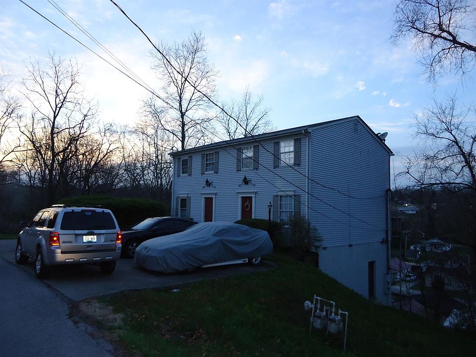 2nd image of 900 North St #A/b