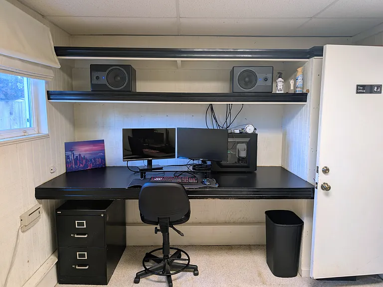 Built in desk
