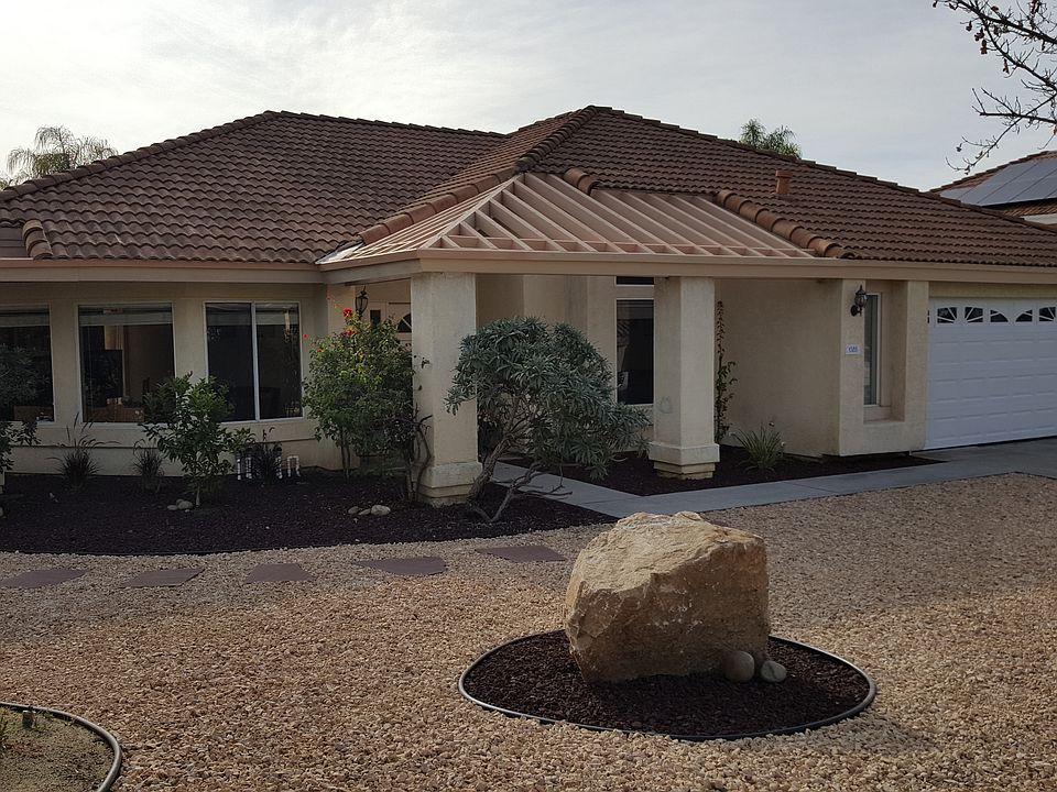 1st image of 1385 Westminster Pl