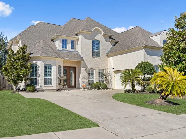 10015 Loch Courtney Ln, Houston, TX 77089