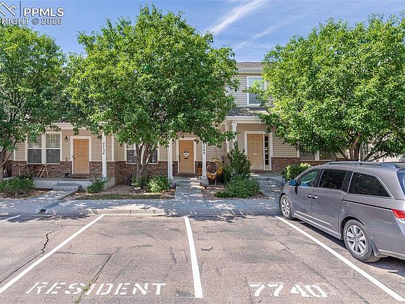 3rd image of 7740 Sandy Springs Point