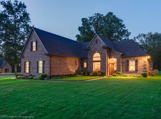 346 Kayla Michelle Dr, Southaven, MS 38672