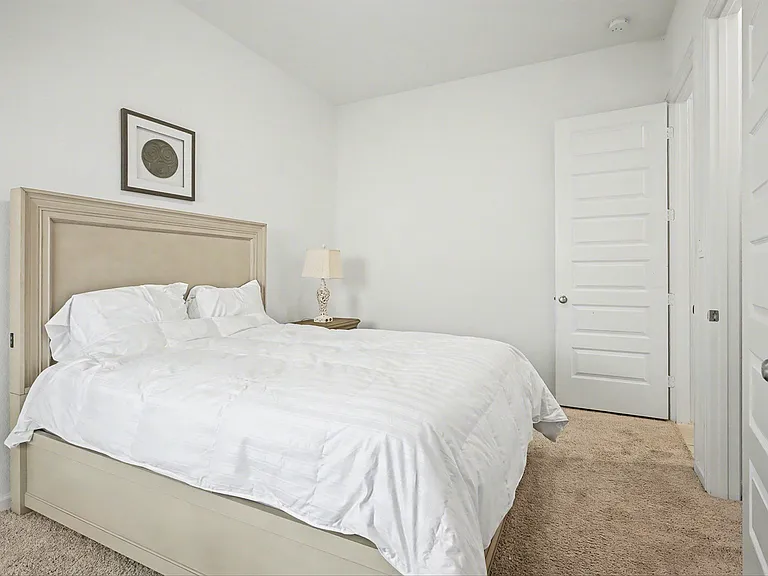 5610 Vintage Oaks Ln — Photo 5