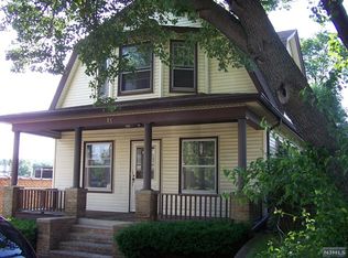 13 Manor Ter, Orange, NJ 07050