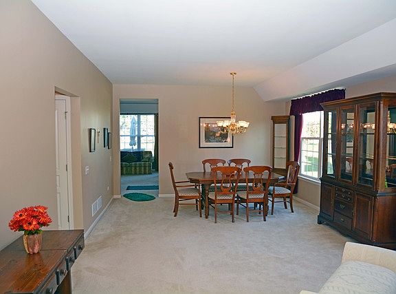 3rd image of 12462 Wedgemere Dr