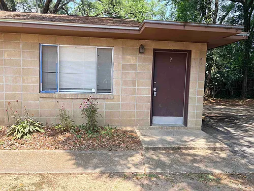 1509 Branch St #9 Photo 1