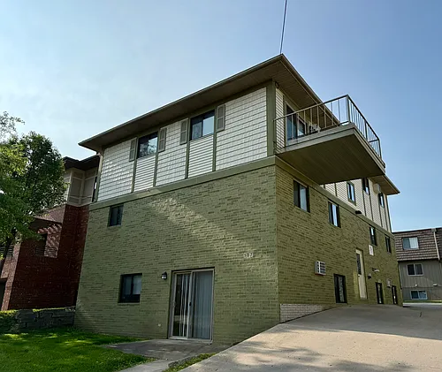 507 Bowery St #2 Photo 1