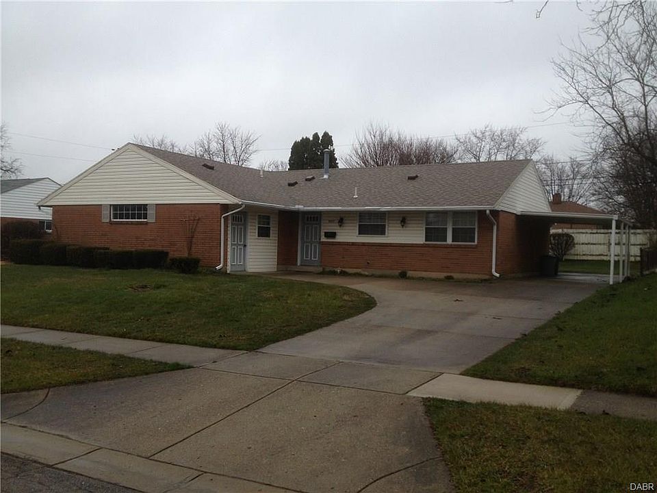 1st image of 5917 Chatsworth Dr