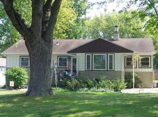 109 2nd Ave, Mendota, IL 61342