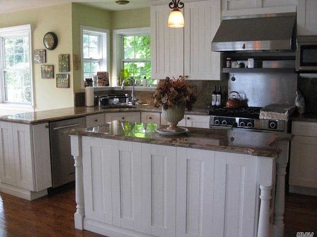2nd image of 45 Bayview Dr