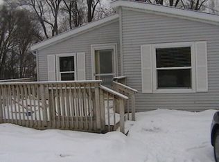 511 South St, Grass Lake, MI 49240