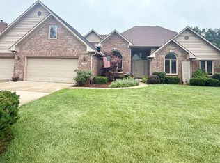 7038 Stonecreek Dr, Plainfield, IN 46168