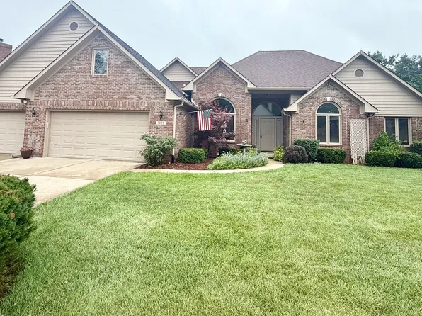 7038 Stonecreek Dr, Plainfield, IN 46168