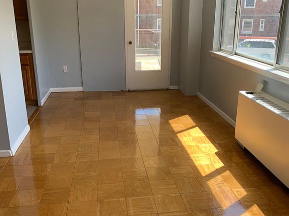 3rd image of 277 Prospect St #2B