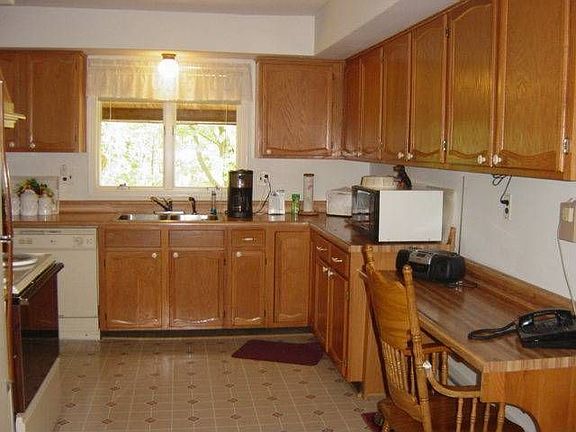 4th image of 3380 Morrow Ln