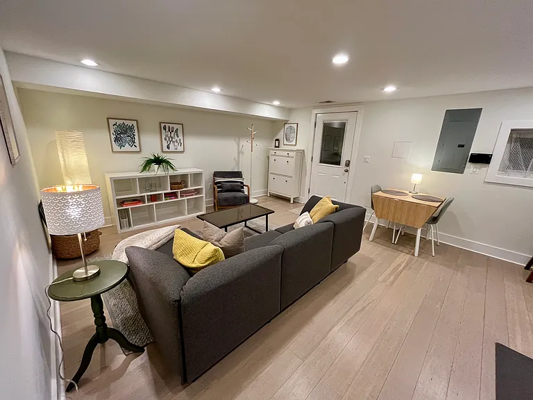 1317 Allison St NW — Photo 5