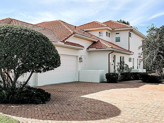 2nd image of 113 Montura Dr