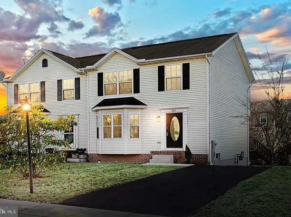 367 S Center St, Hanover, PA 17331