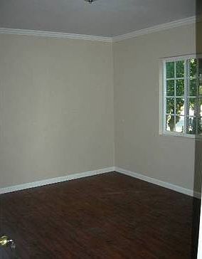 5th image of 15209 Marson St