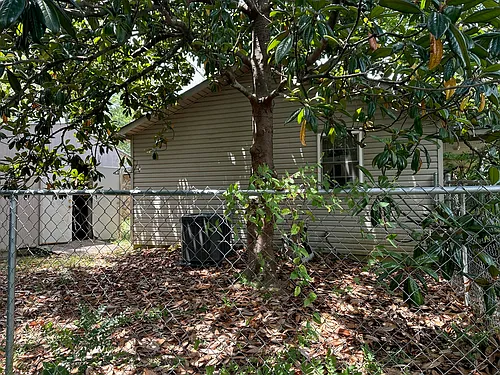 111 Shackelford Dr #1 Photo 1
