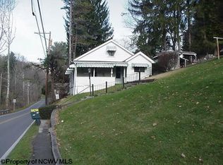 4657 Daybrook Rd, Fairview, WV 26570