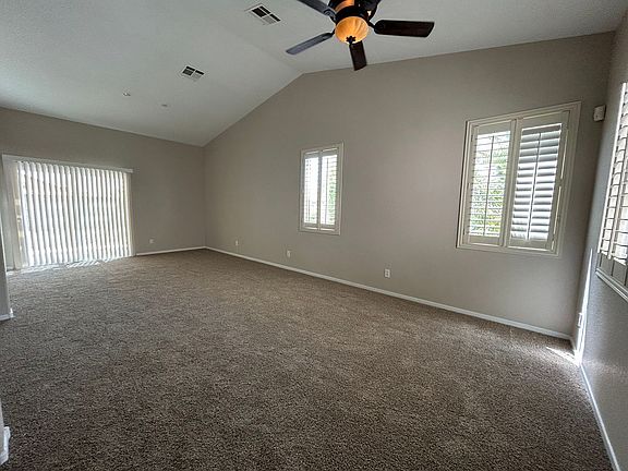 4th image of 6824 Tropicaire St