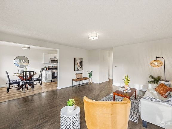 5th image of 515 S 92nd Street