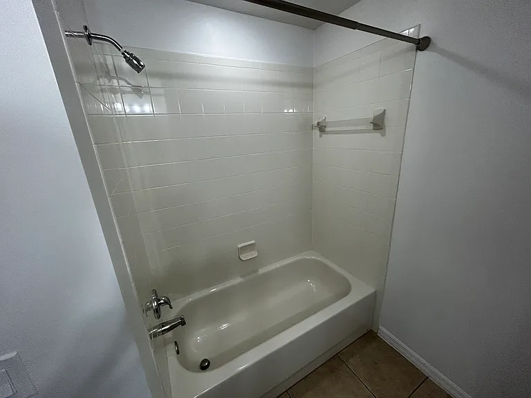 9659 Tivoli Villa Dr — Photo 17