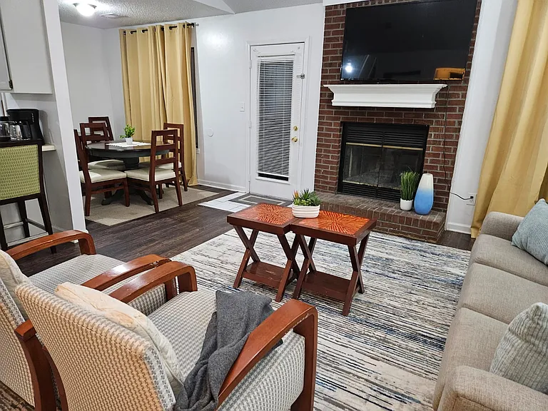 2250 Mangum Rd — Photo 15