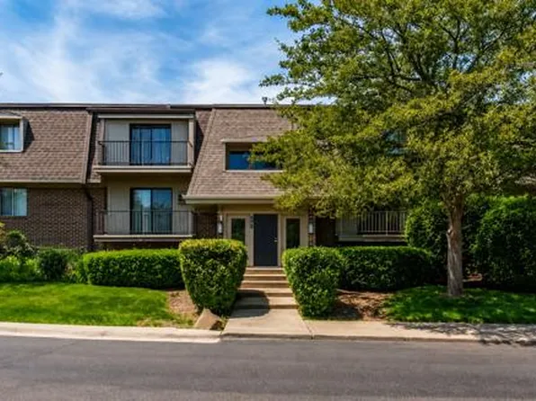 124 E Bailey Rd, Naperville, IL