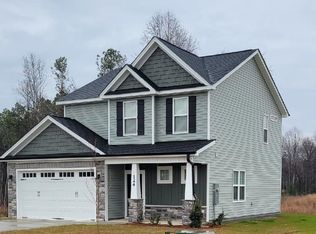 124 Thistle Ct, Sanford, NC 27332